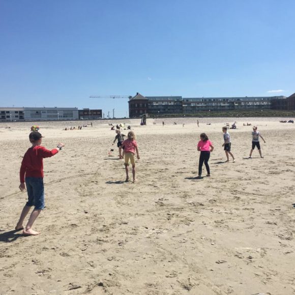 Reprise du sport à la plage pour les élèves de Mme Noé
