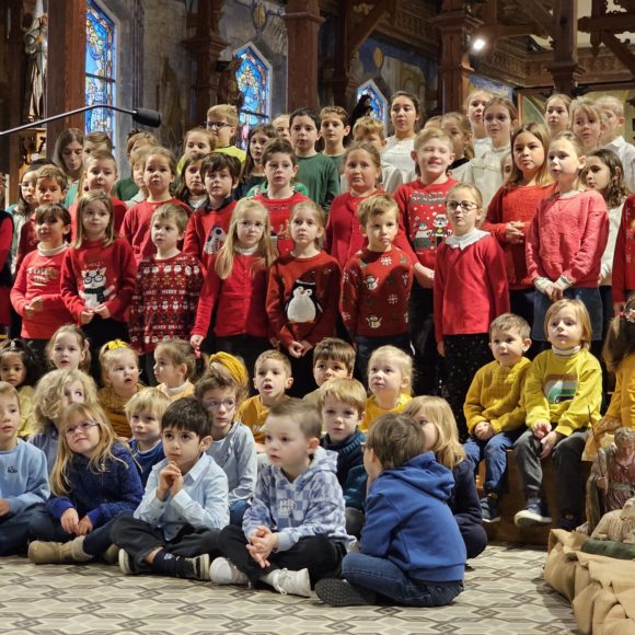Chorale des enfants à l’église Notre Dame des Sables